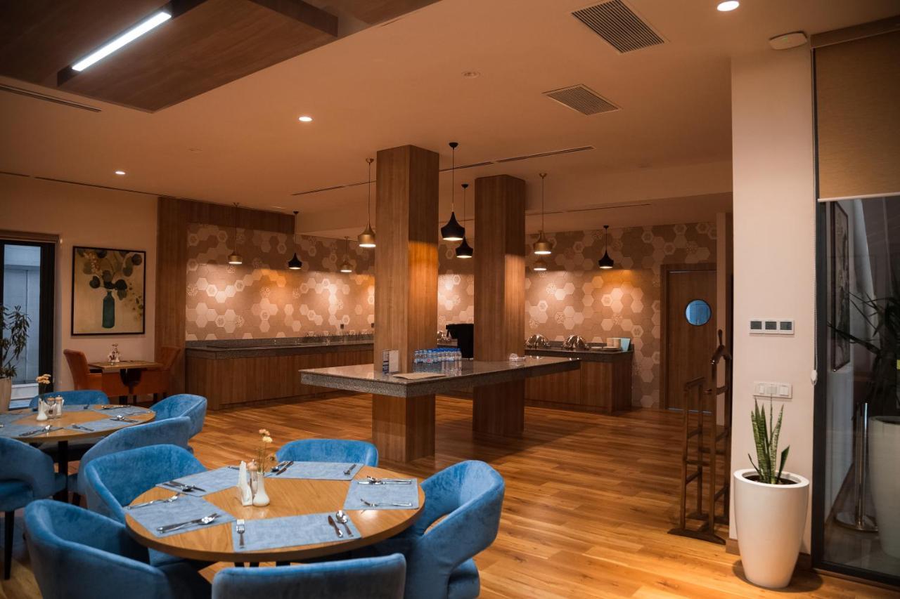 Wellness Hotel And Spa Tashkent Ngoại thất bức ảnh